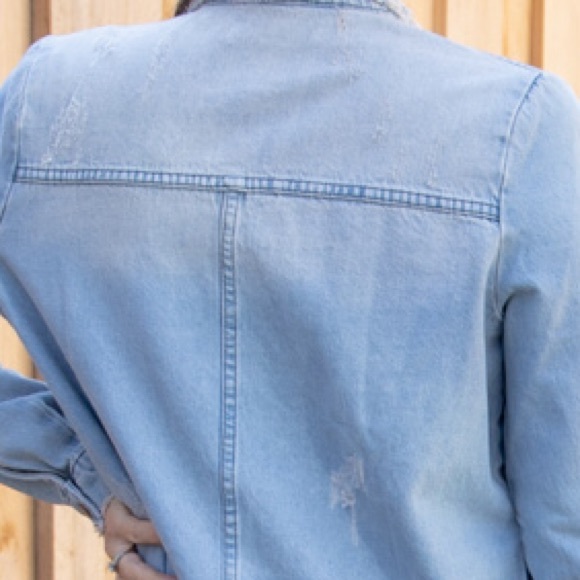 NWT Distressed long denim jacket - Picture 4 of 11